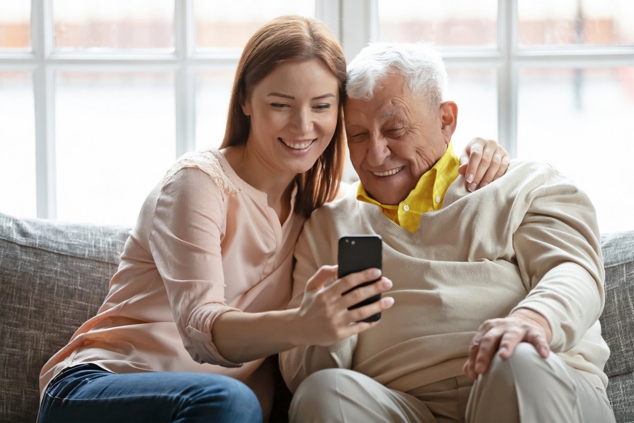 Советы для пожилых пользователей при покупке смартфона